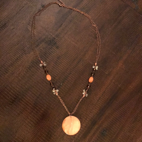 Jewelry - ‼️LAST DAY‼️Beaded Necklace with Shell Pendant